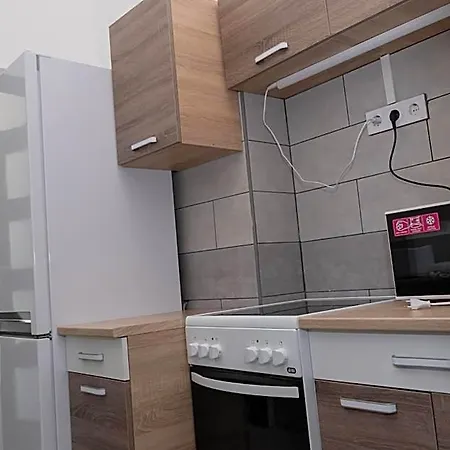 Kereszturi Vendeghaz Bed & Breakfast 3*